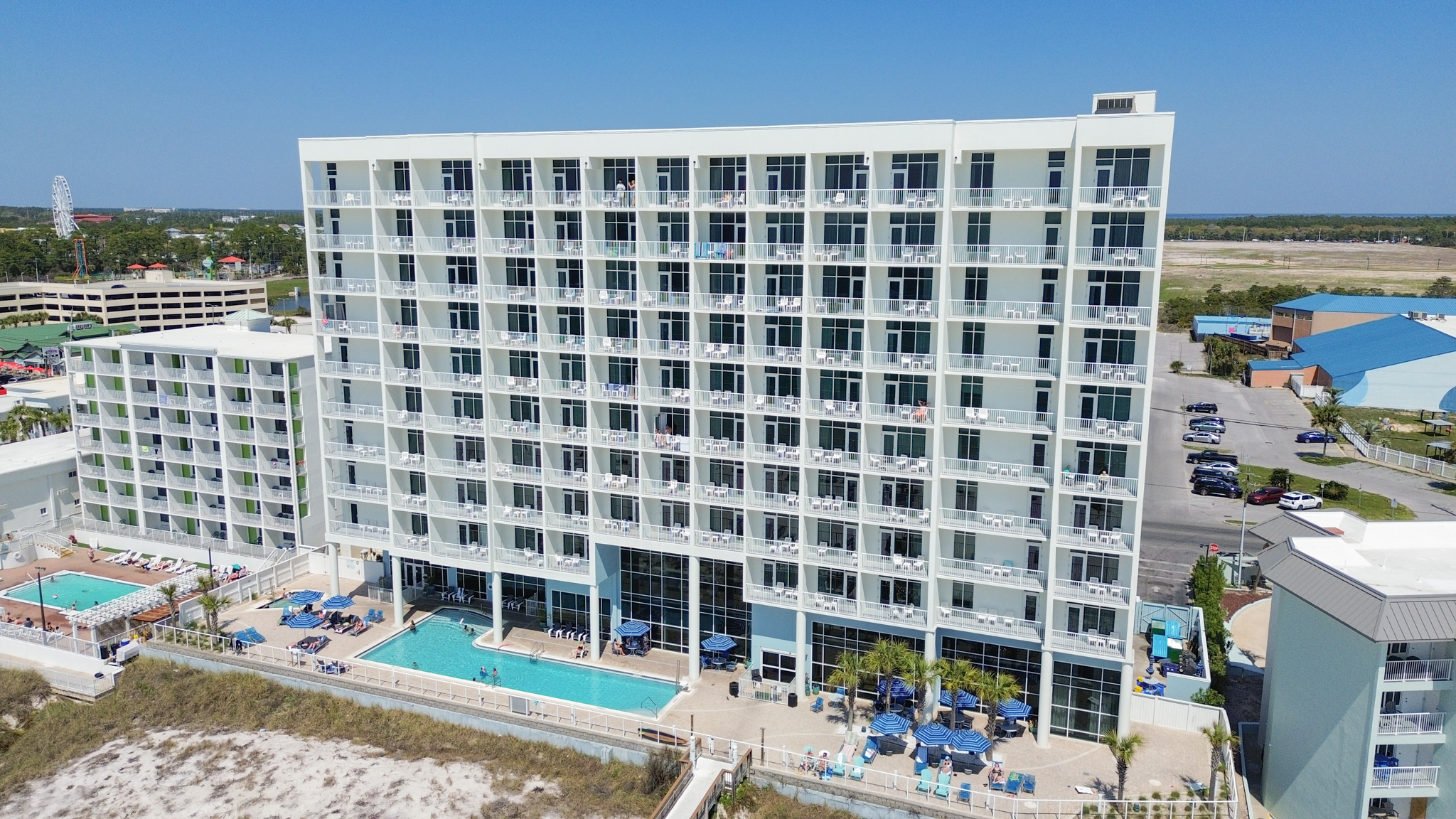 DCIM100MEDIADJI_0150.JPG A picture of the pool deck at Hampton Inn Panama City Beach
