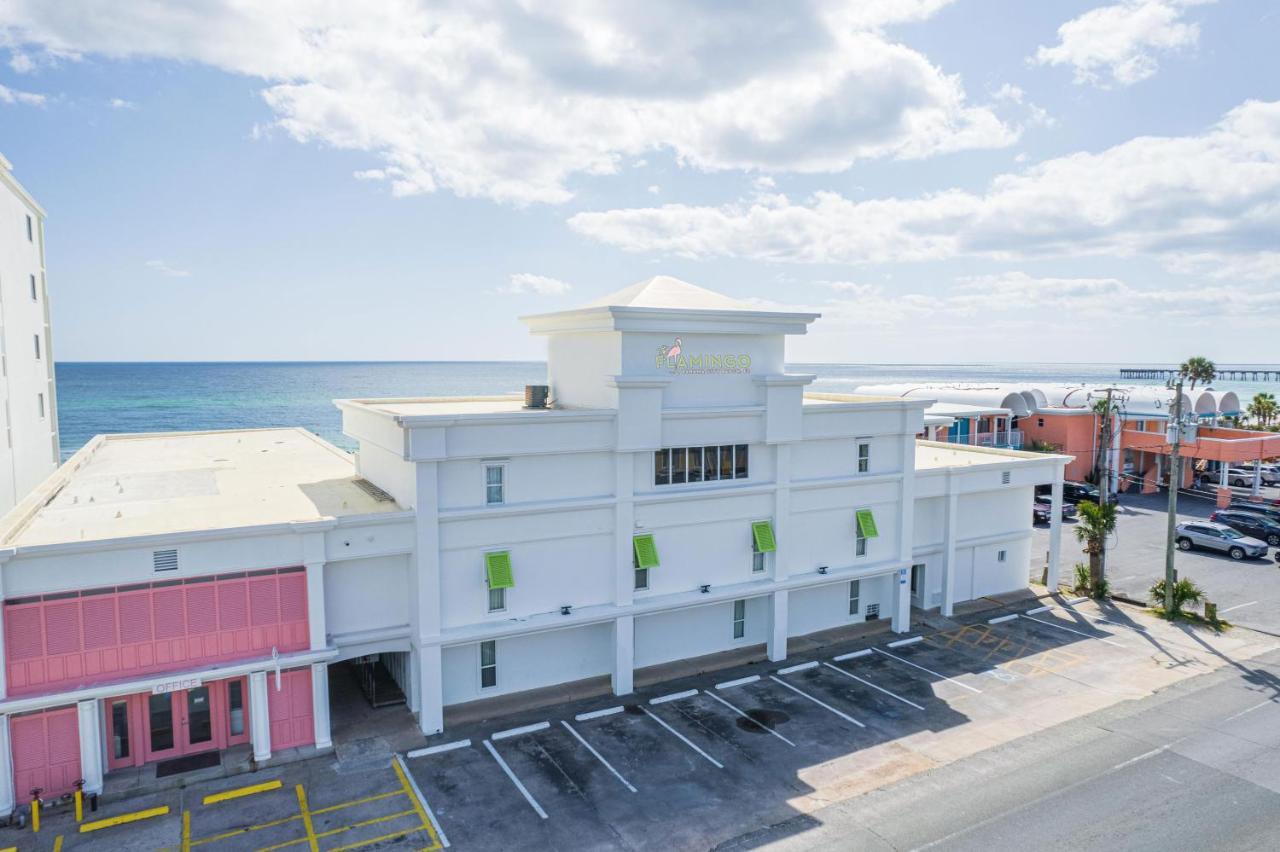 The Flamingo Hotel PCB A picture of the flamingo hotel in Panama City Beach